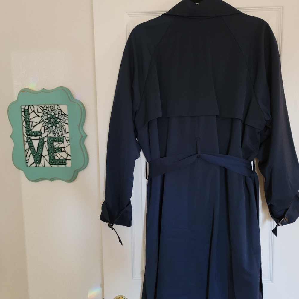 Jacket - Picture 5 of 5